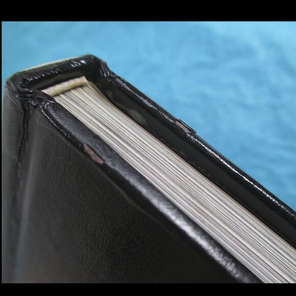 Book - (Ballet) Baryshnikov at Work: Mikhail Baryshnikov Discusses His Roles - Picture 10 of 16